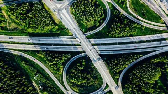 Ilmakuva maantieliikenteestä